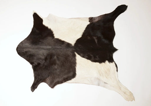 Goatskin rug #044 black and white