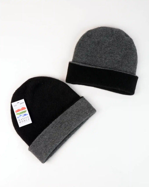 NX470 reversible beanie in black and charcoal